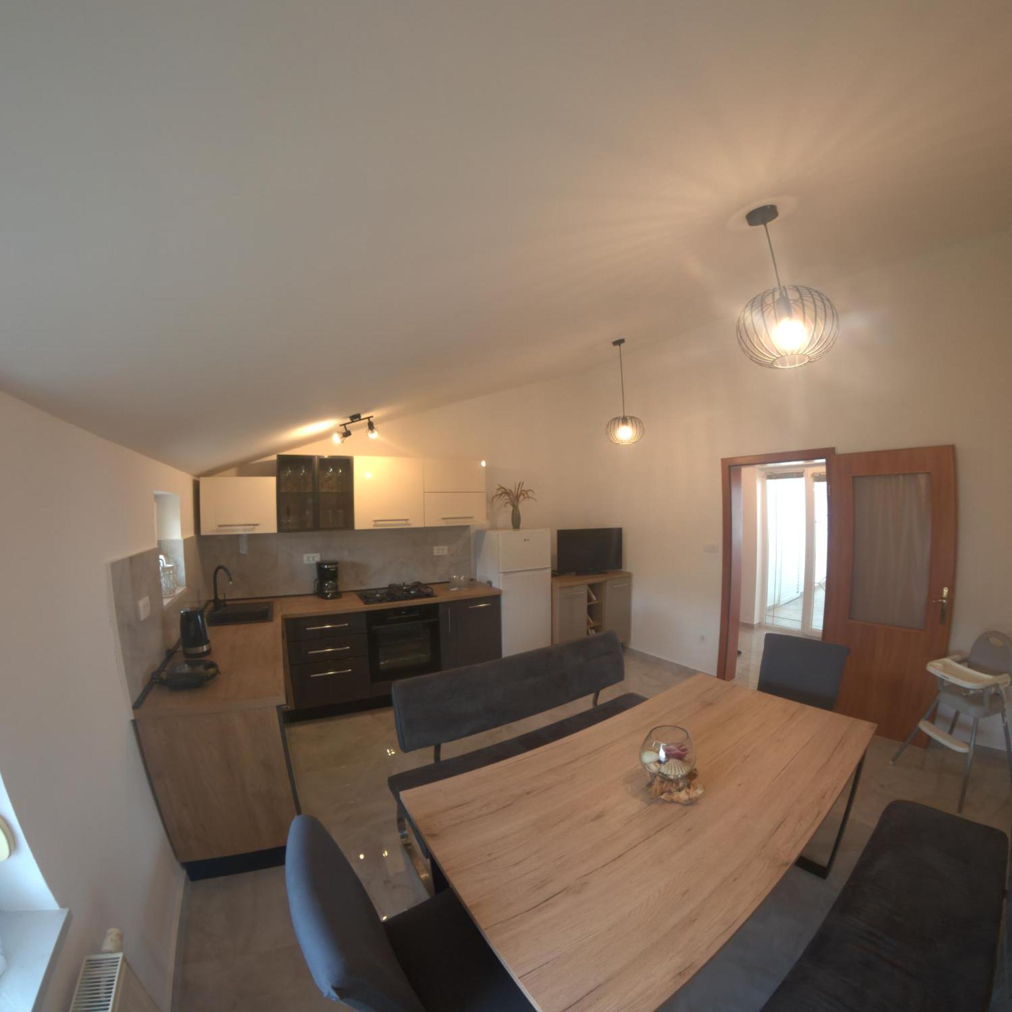 Apartmani Sandra Malinska Sveti Vid-Miholjice エクステリア 写真